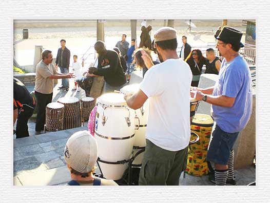 Huntington Beach Bicycle Trail - Performers